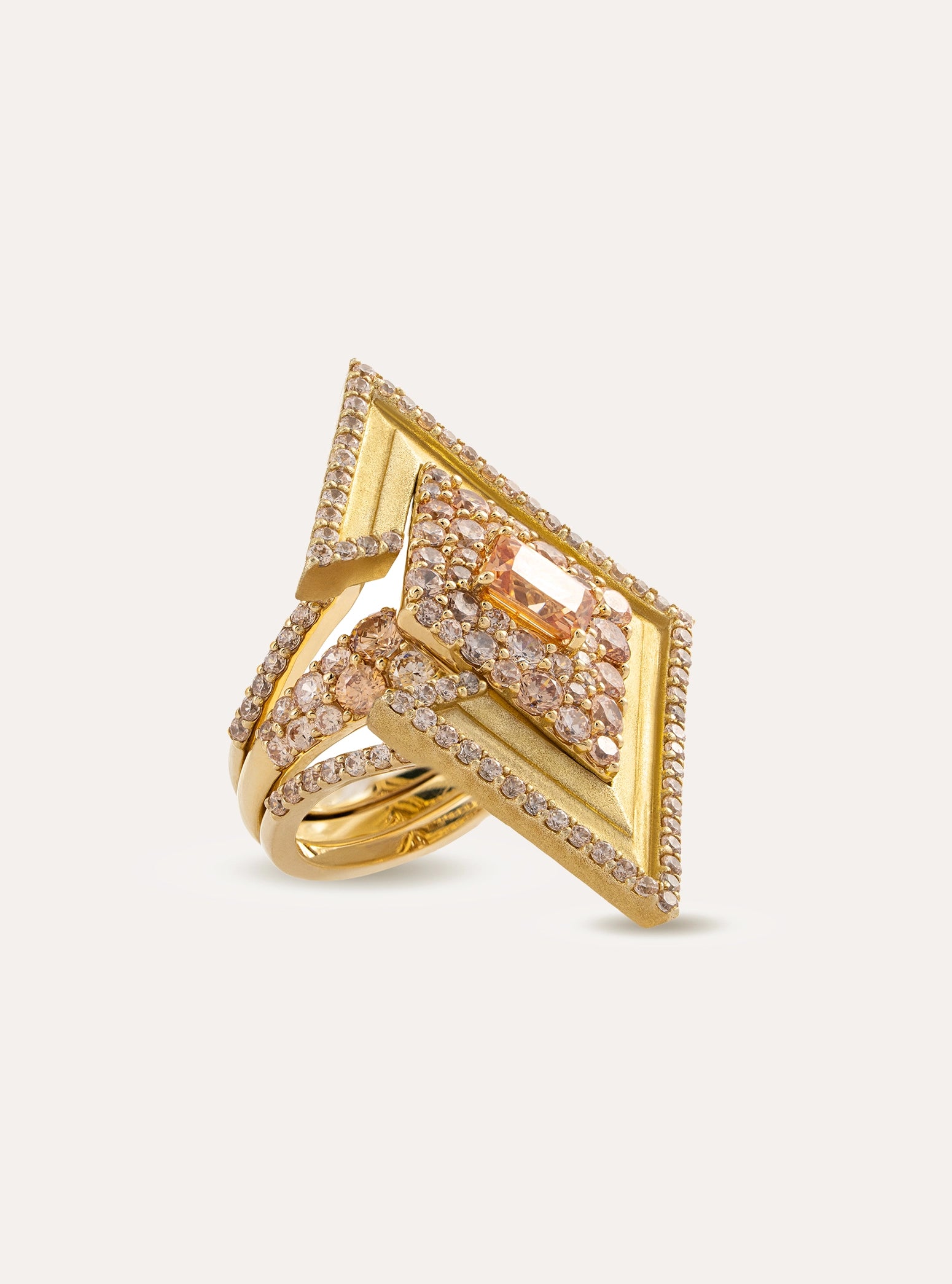 Golden Keil Ring